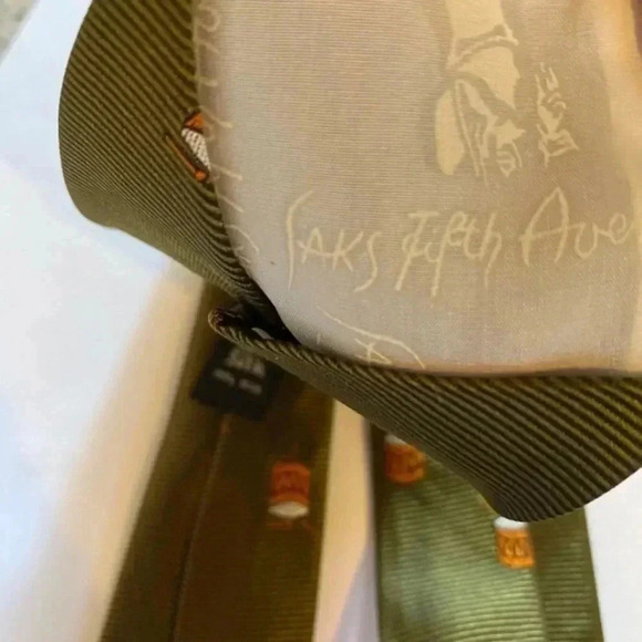 Saks Fifth Avenue Mens Vintage Silk Tie - Picture 4 of 5